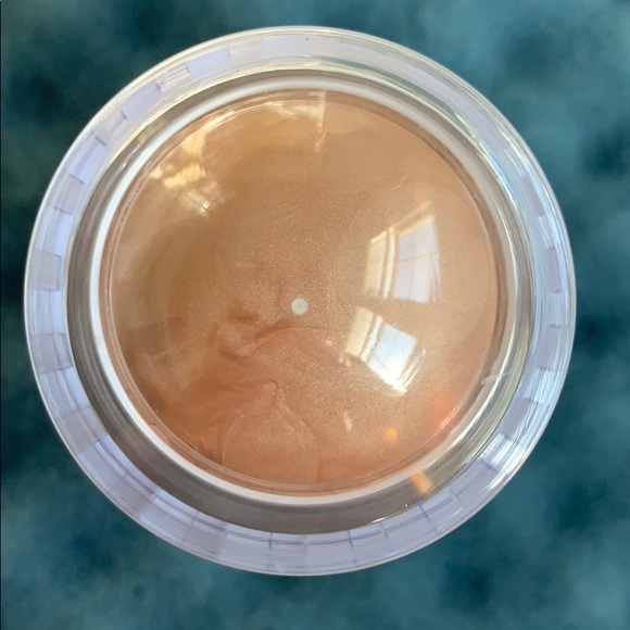 Milk Makeup Highlighter - Picture 2 of 4